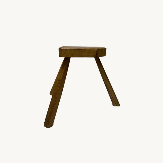ST007JN / IRREGULAR WOODEN STOOL