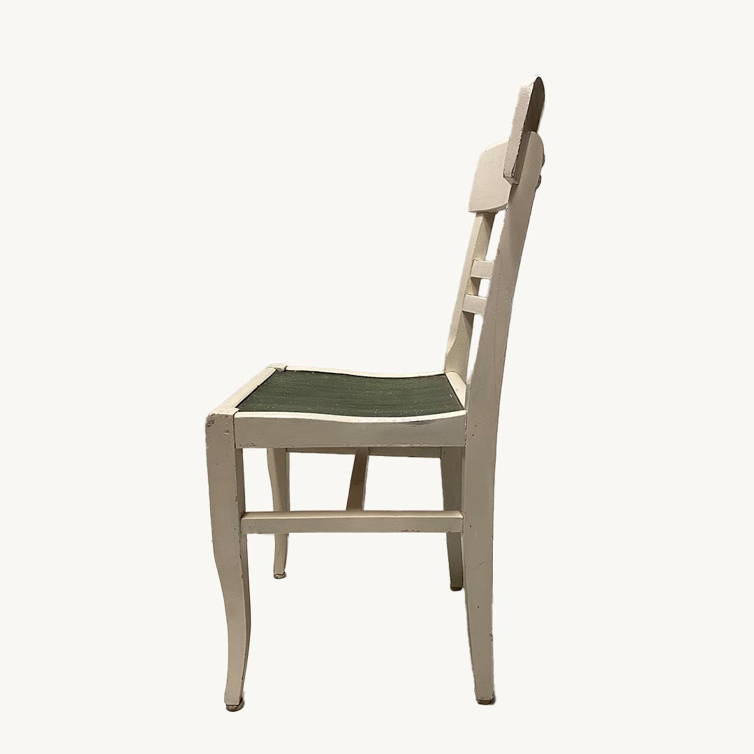 CH032JN / WHITE WOODEN CHAIR