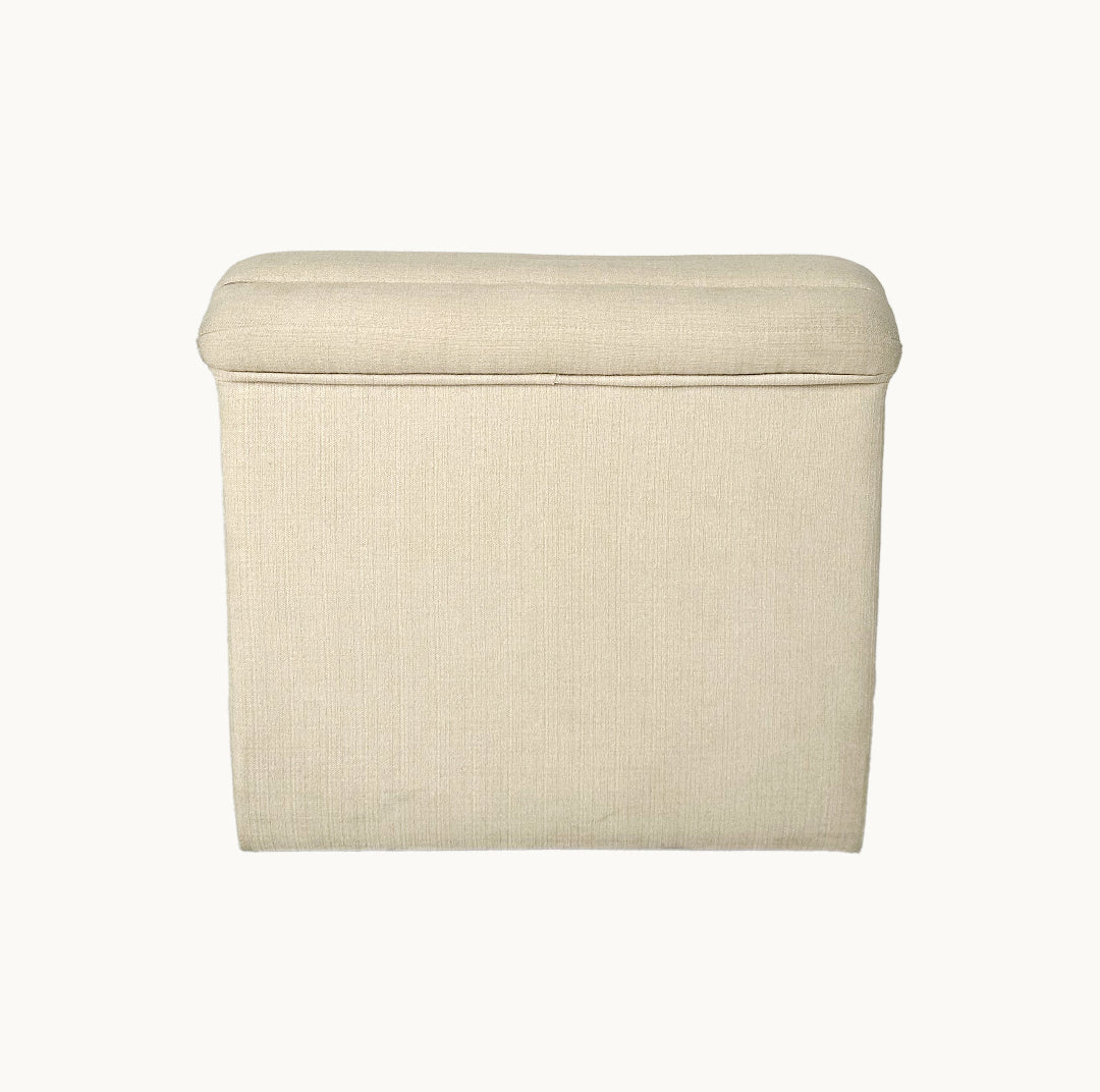 AR007PI / BEIGE LOUNGE CHAIR