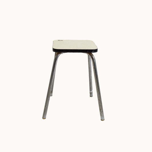 ST036JN / SQUARE SEAT STOOL II