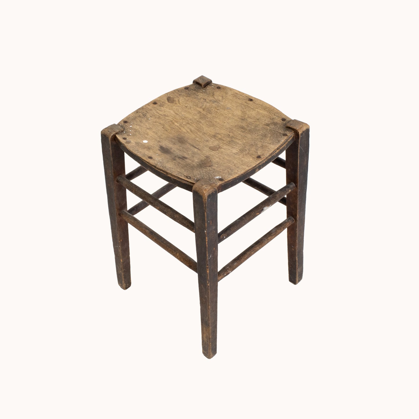 ST040JN / SQUARE WOODEN STOOL