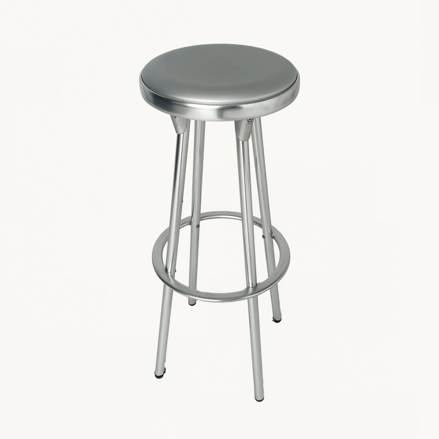 ST015PI / METALLIC STOOL