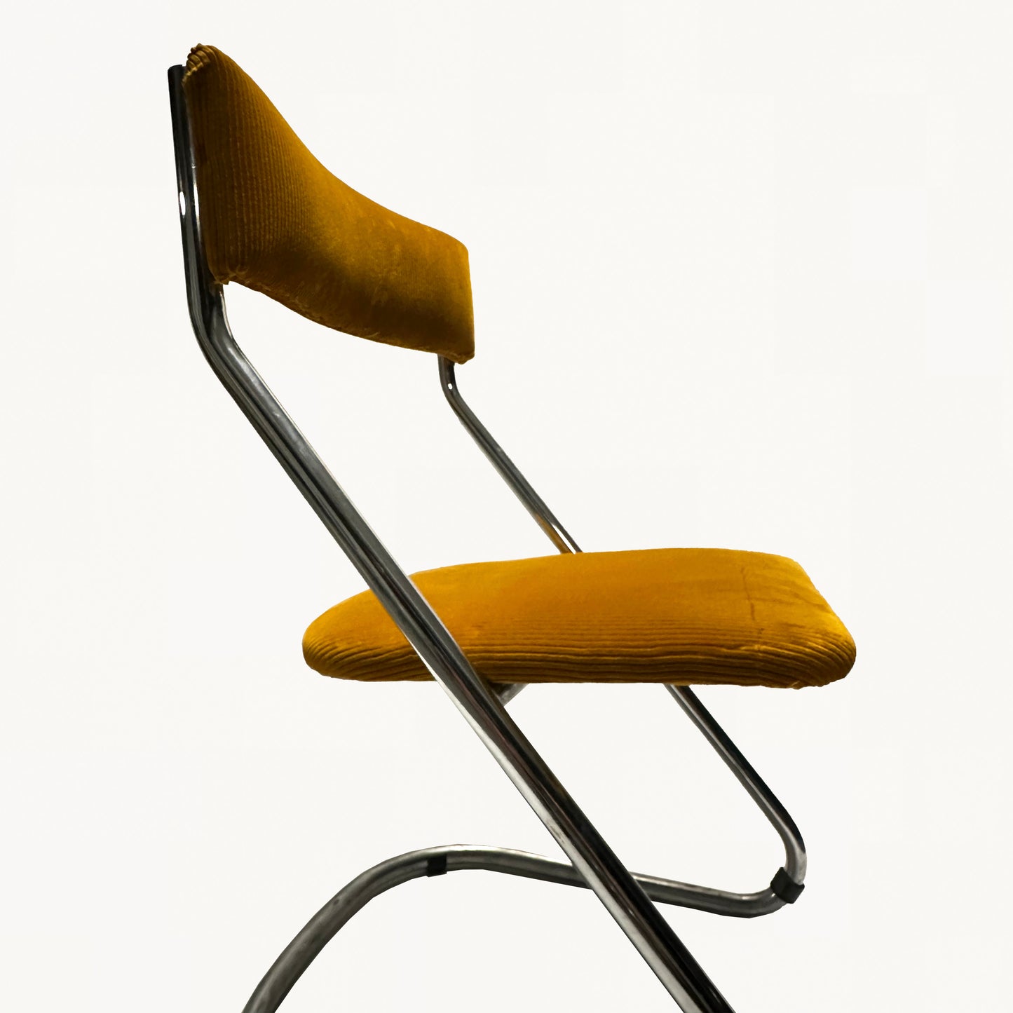 CH024PI / CORDUROY CHAIR