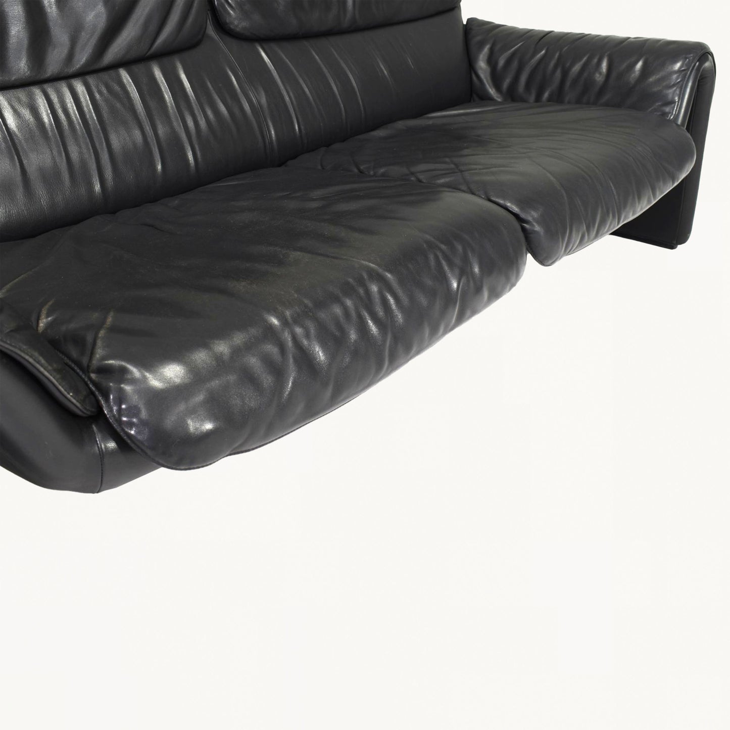 SO003PI / DS2011 BLACK SOFA