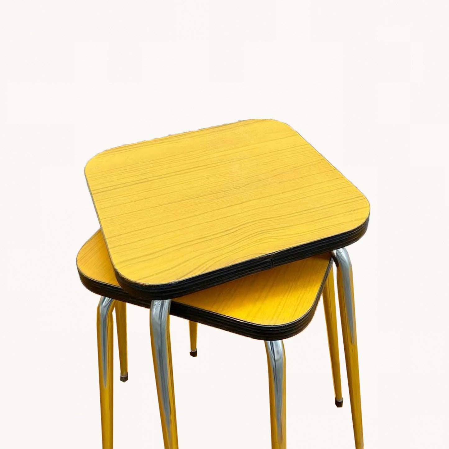 ST002CH / YELLOW STOOL