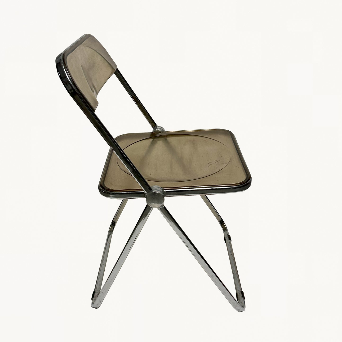 CH006 / TRANSPARENT FOLDING CHAIR