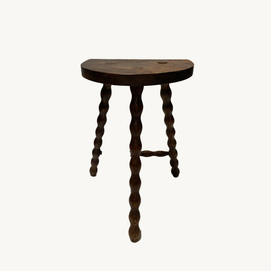 ST008JN / HALF CIRCLE STOOL WITH TURNED WOOD LEGS