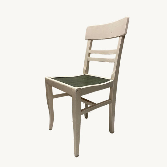 CH032JN / WHITE WOODEN CHAIR