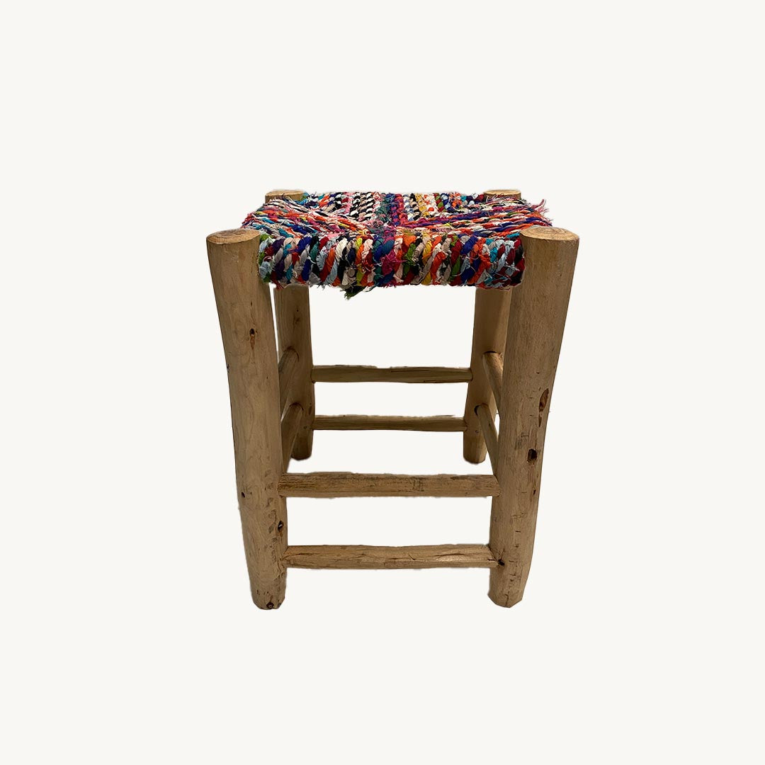 ST015JN / LIGHT WOOD AND COLOURED ROPE STOOL