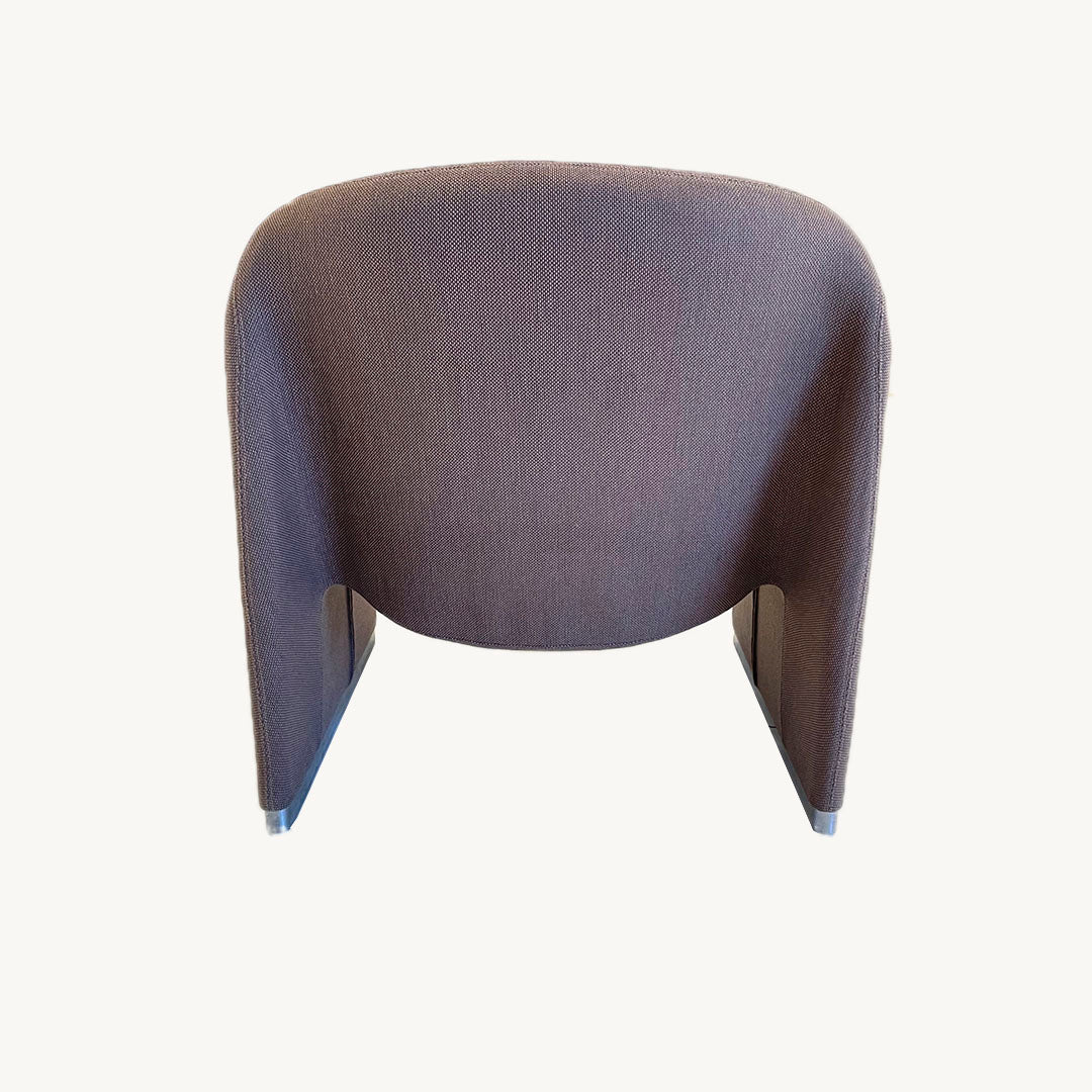 AR005JN / BROWN GRAY UPHOLSTERED ARMCHAIR