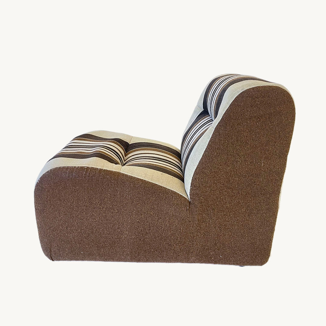 AR008JN / LOW STRIPED UPHOLSTERED ARMCHAIR