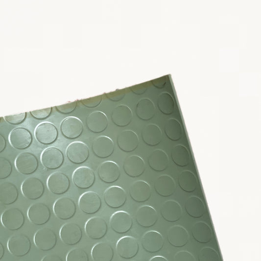 FL025 / GREEN DOTS CARPET