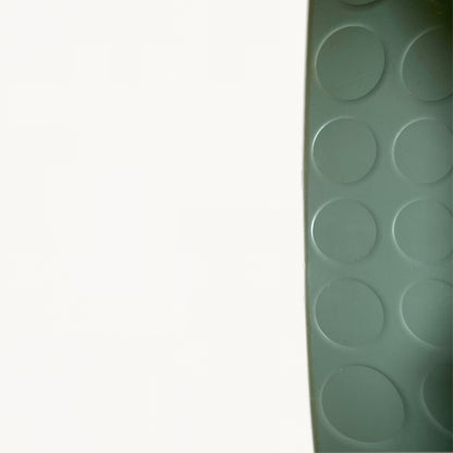 FL025 / GREEN DOTS CARPET