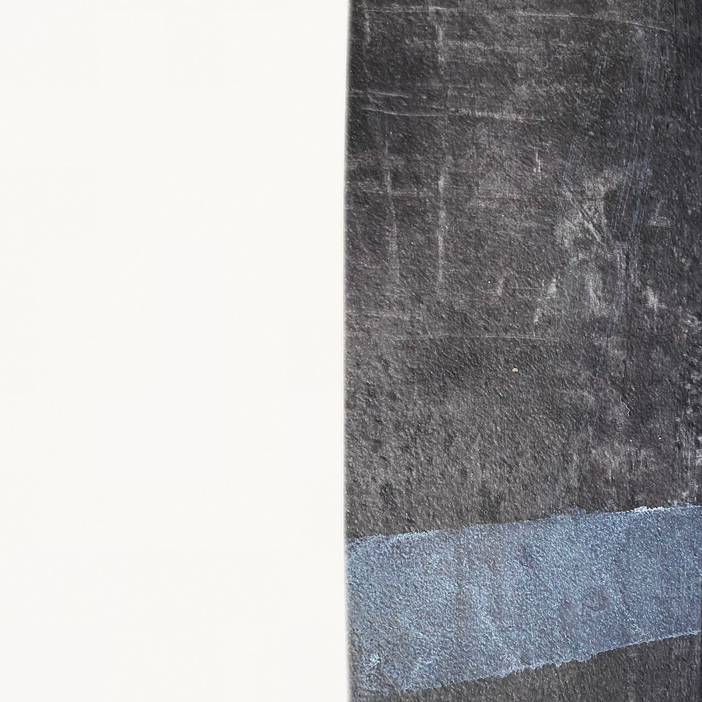 FL028 / LINED CONCRETE LINO