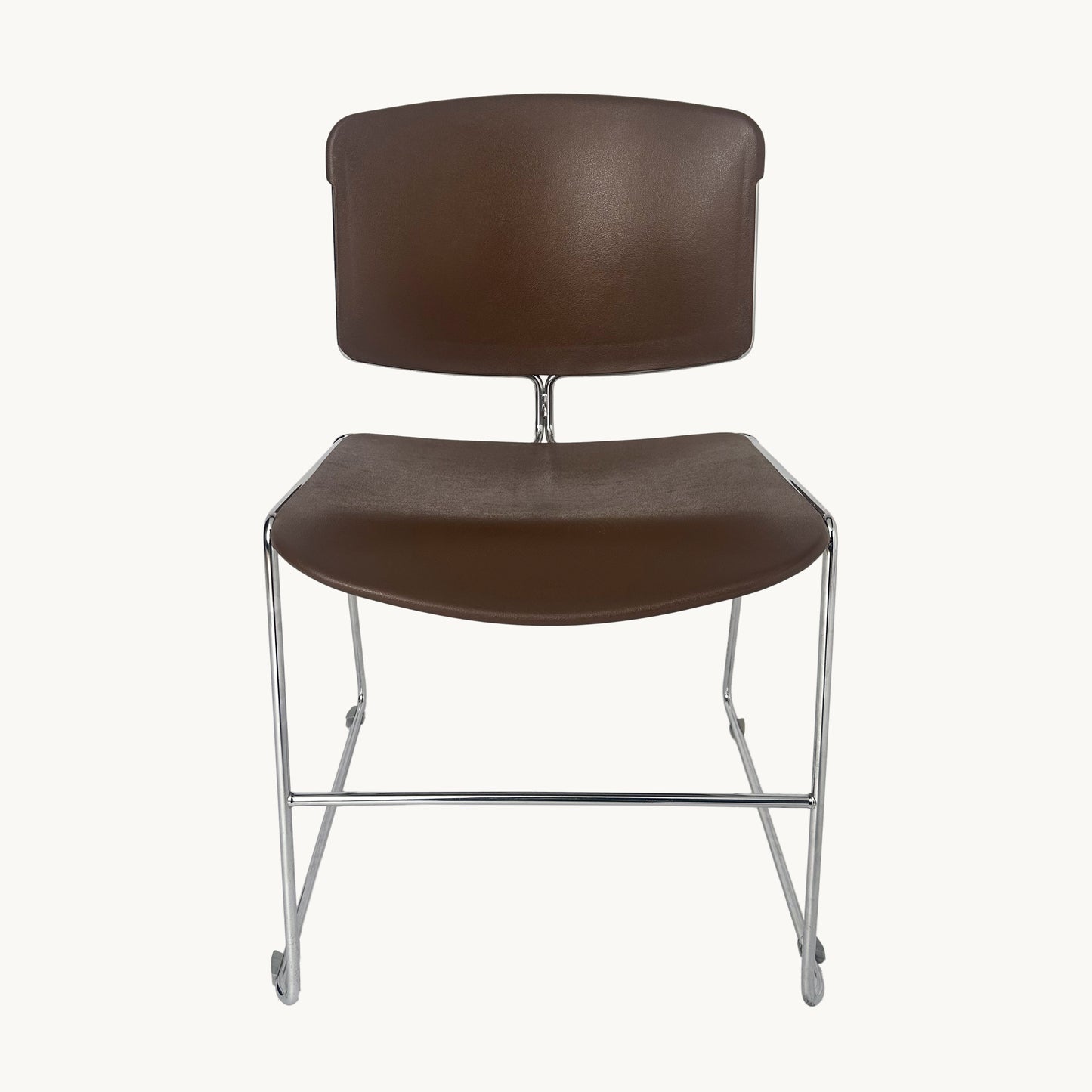 CH040 / MAX STACKER CHAIR