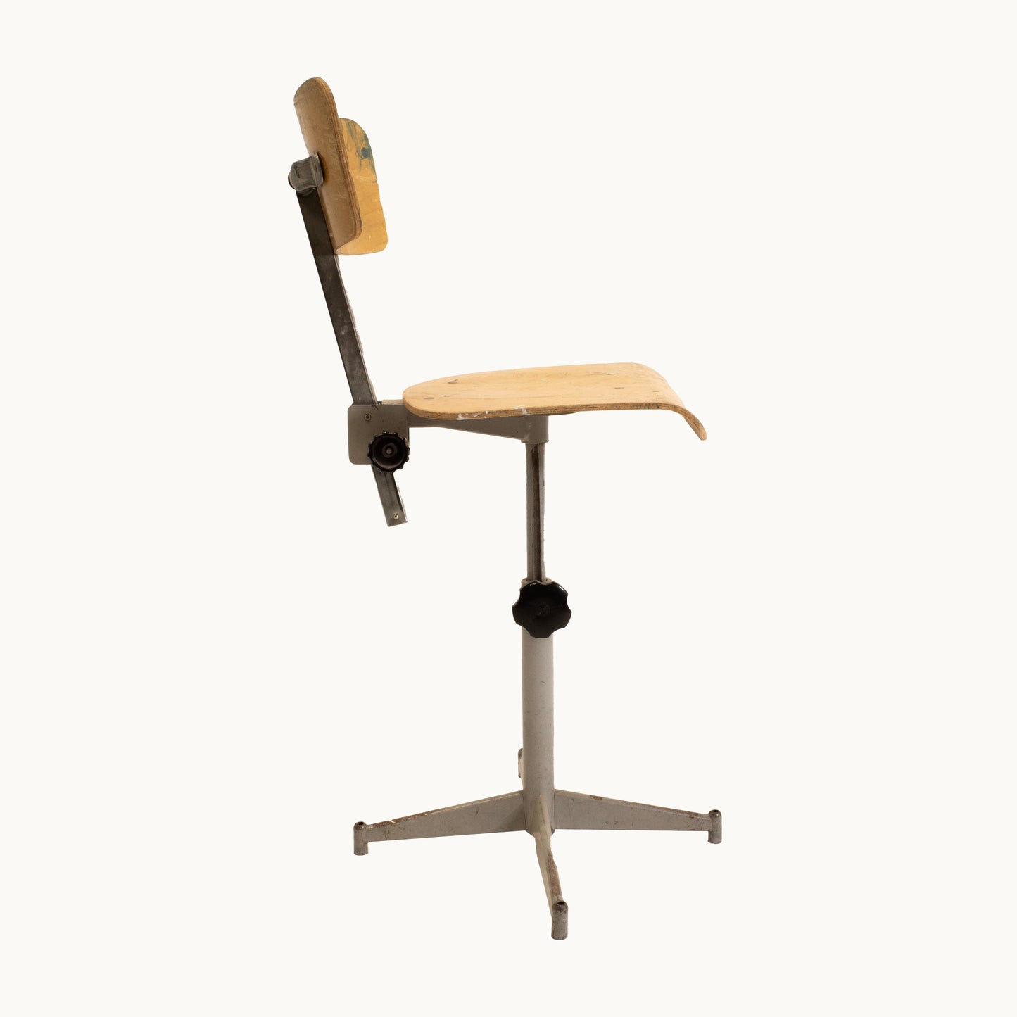 CH010JN / WOOD SWIVEL CHAIR