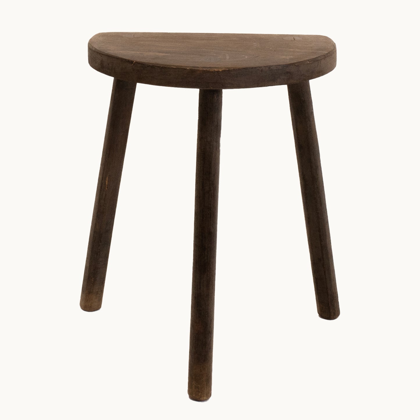 ST027JN / HALF CIRCLE 3-LEGGED STOOL