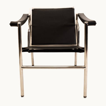 AR003JN / BLACK LEATHER ARMCHAIR