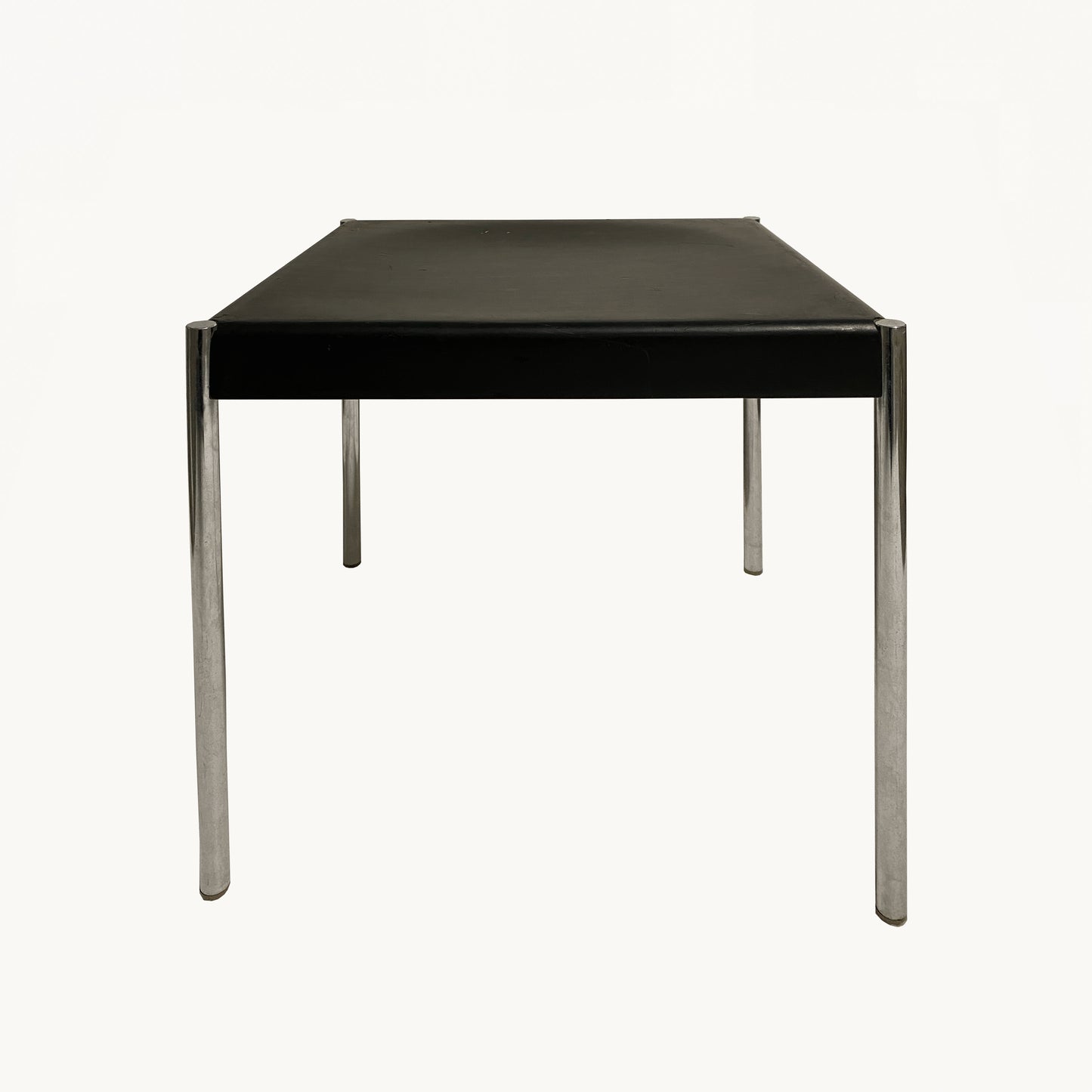 ST011 / SQUARE STOOL