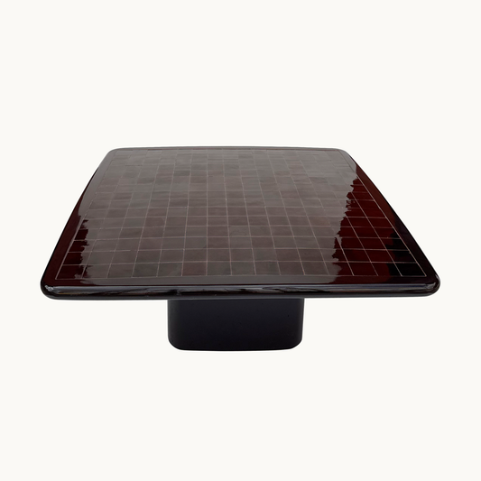 JN.10.0001 / CHECKERED TABLE