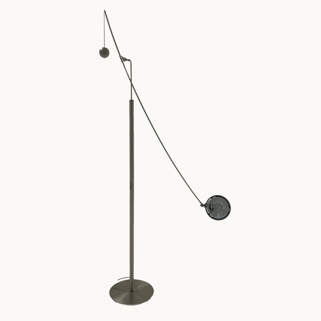 LA015JN / COUNTERWEIGHT FLOOR LAMP