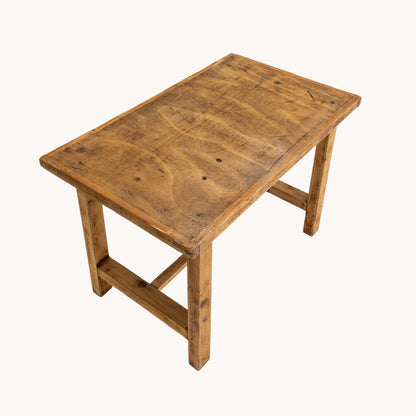 TA013JN / FARMHOUSE STYLE WOODEN TABLE