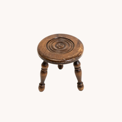 ST004JN / SMALL TURNED WOOD STOOL