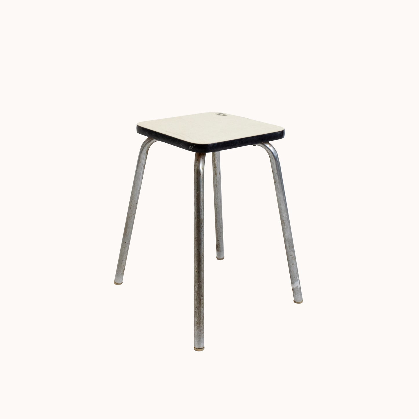 ST036JN / SQUARE SEAT STOOL II