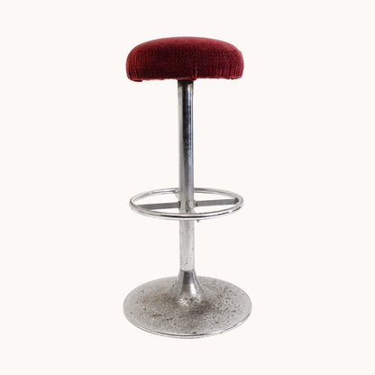 ST017JN / RED VELVET SWIVELING STOOL