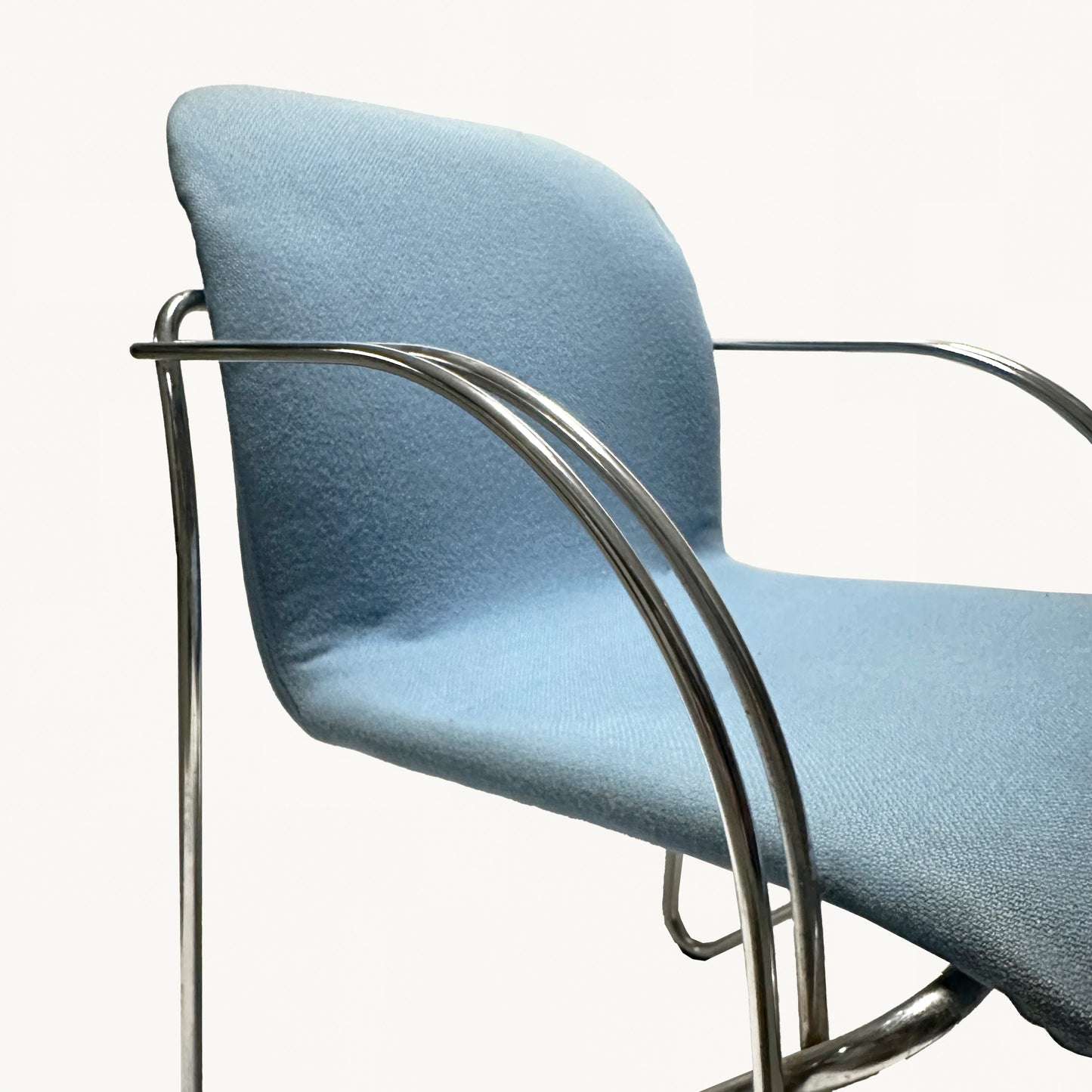 CH035 / BLUE METAL CHAIR