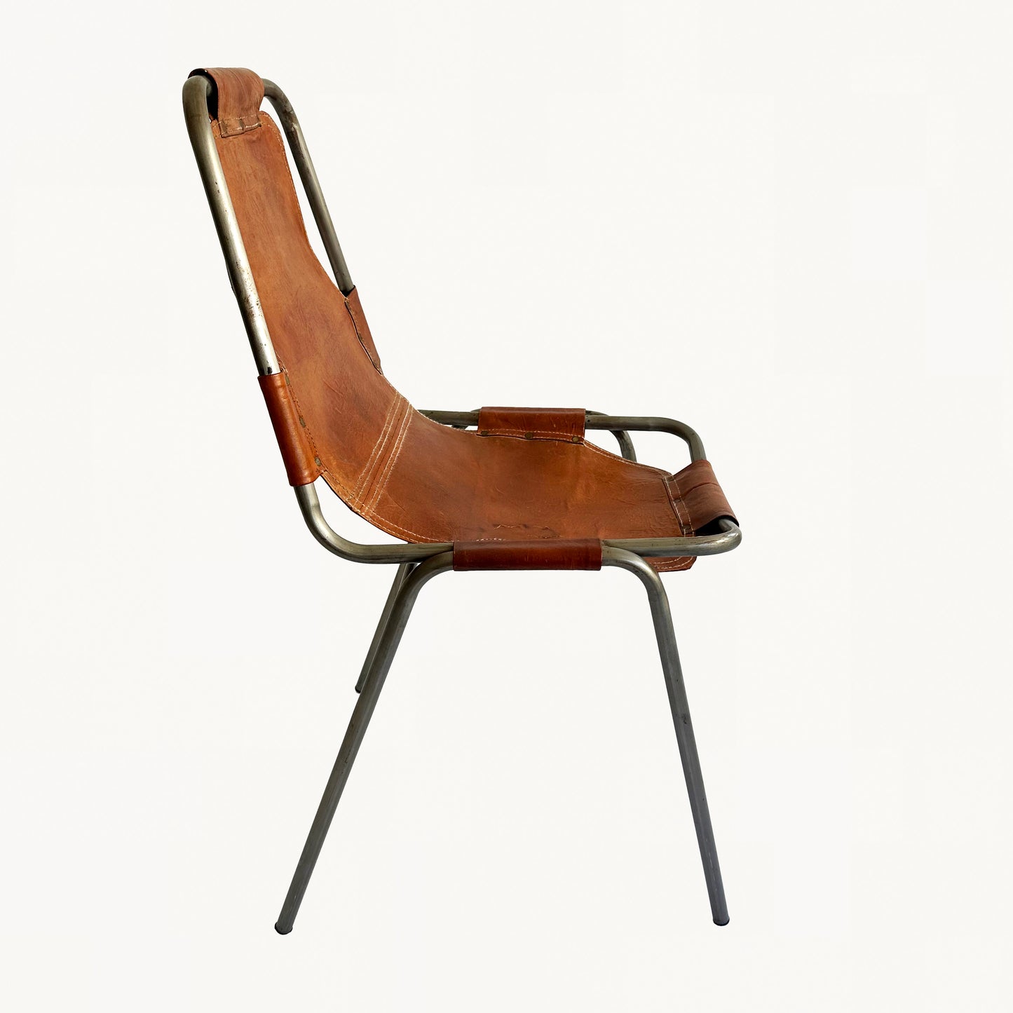 CH042 / VINTAGE LEATHER CHAIR