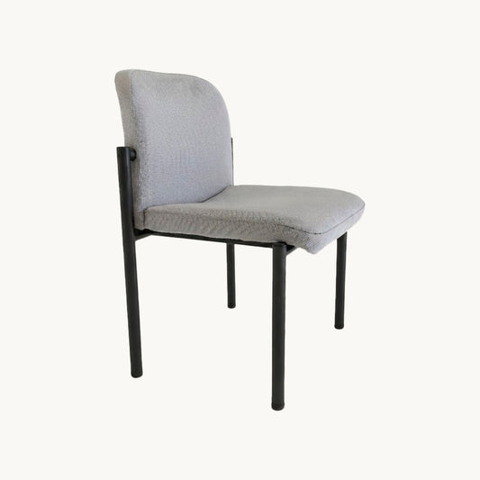 JN.01.0075/ LIGHT GRAY FABRIC CHAIR