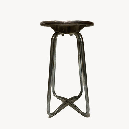 ST002JN / METAL CROSSED LEG STOOL