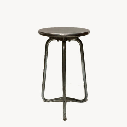 ST002JN / METAL CROSSED LEG STOOL