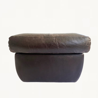 PO002 / LEATHER POUF