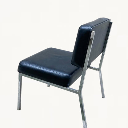 CH025 / LOW LEATHER CHAIR