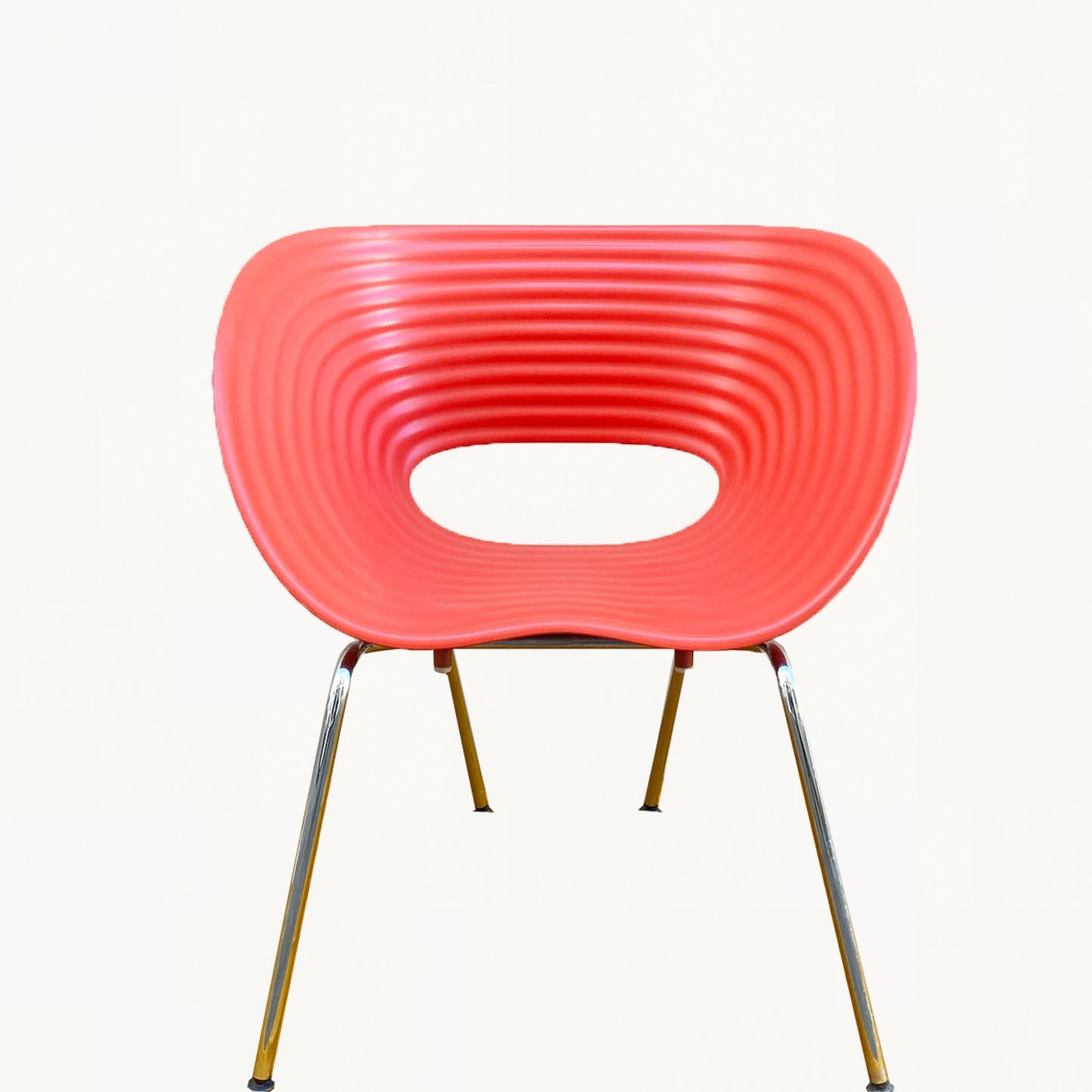 CH029 / RED TOM VAC CHAIR
