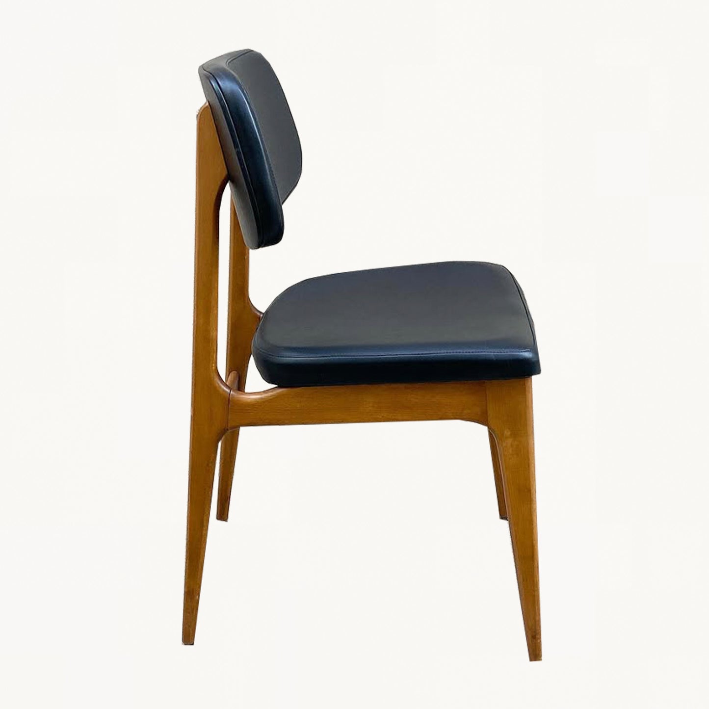 CH022 / SCANDINAVIAN CHAIR