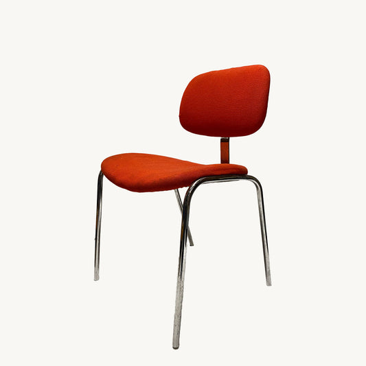 JN.01.0050 / RED FABRIC AND CHROME CHAIR