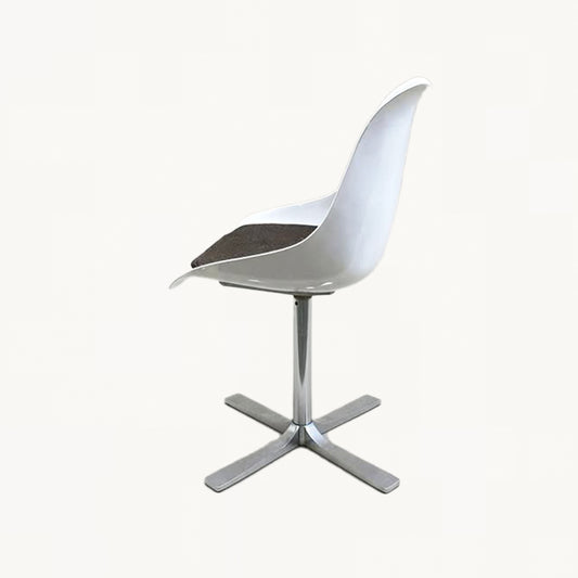 CH043 / TULIP WHITE CHAIR