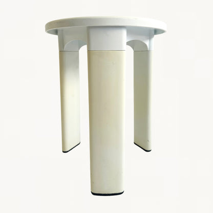 ST018 / WHITE IVORY STOOL