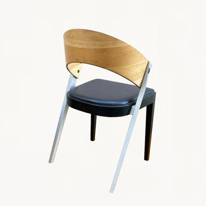 CH031 / SWISS CHAIR